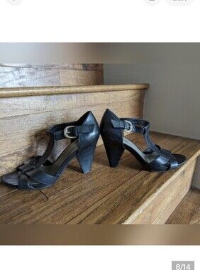 Retro 50s Classic Black leather heels by Me Too, Danika woman's Size 7.5